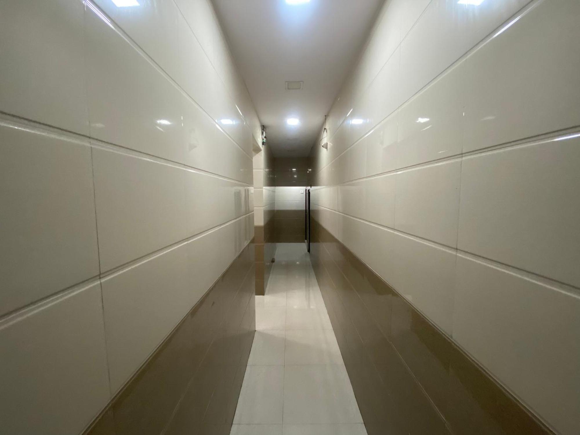 Hotel Apsara- Near J J Hospital Mumbai Exterior photo
