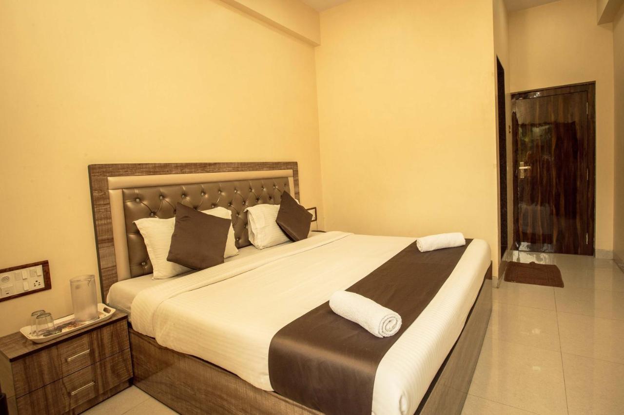 Hotel Apsara- Near J J Hospital Mumbai Exterior photo