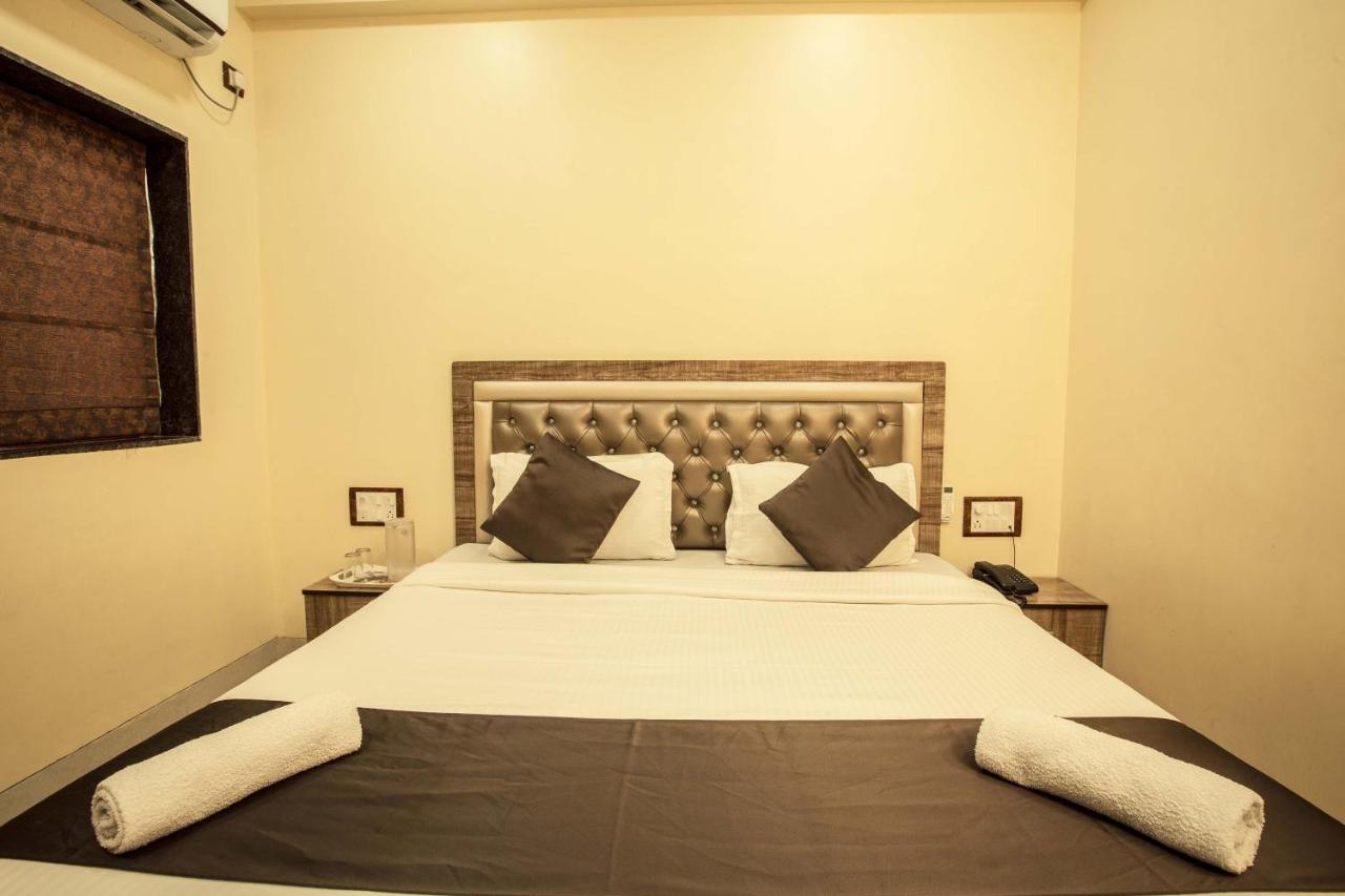 Hotel Apsara- Near J J Hospital Mumbai Exterior photo