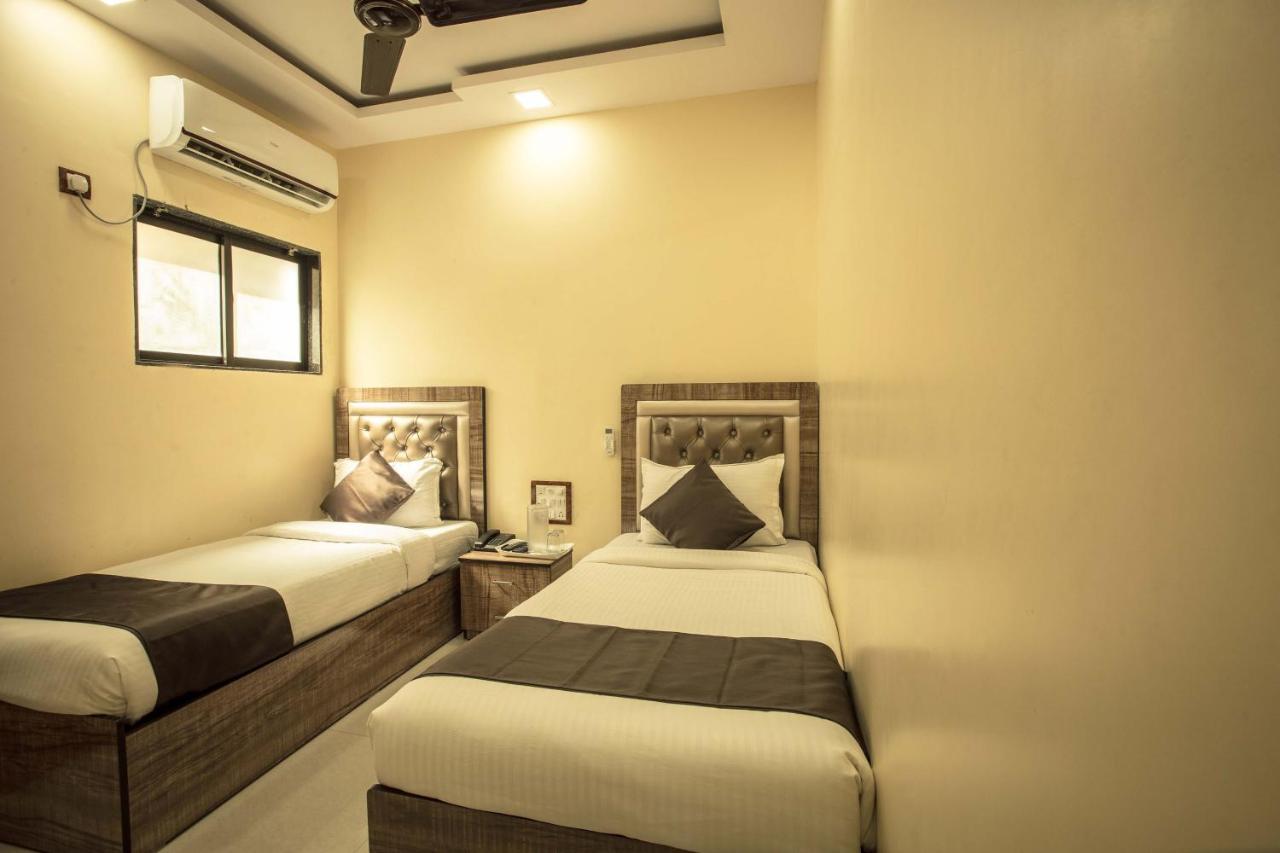 Hotel Apsara- Near J J Hospital Mumbai Exterior photo